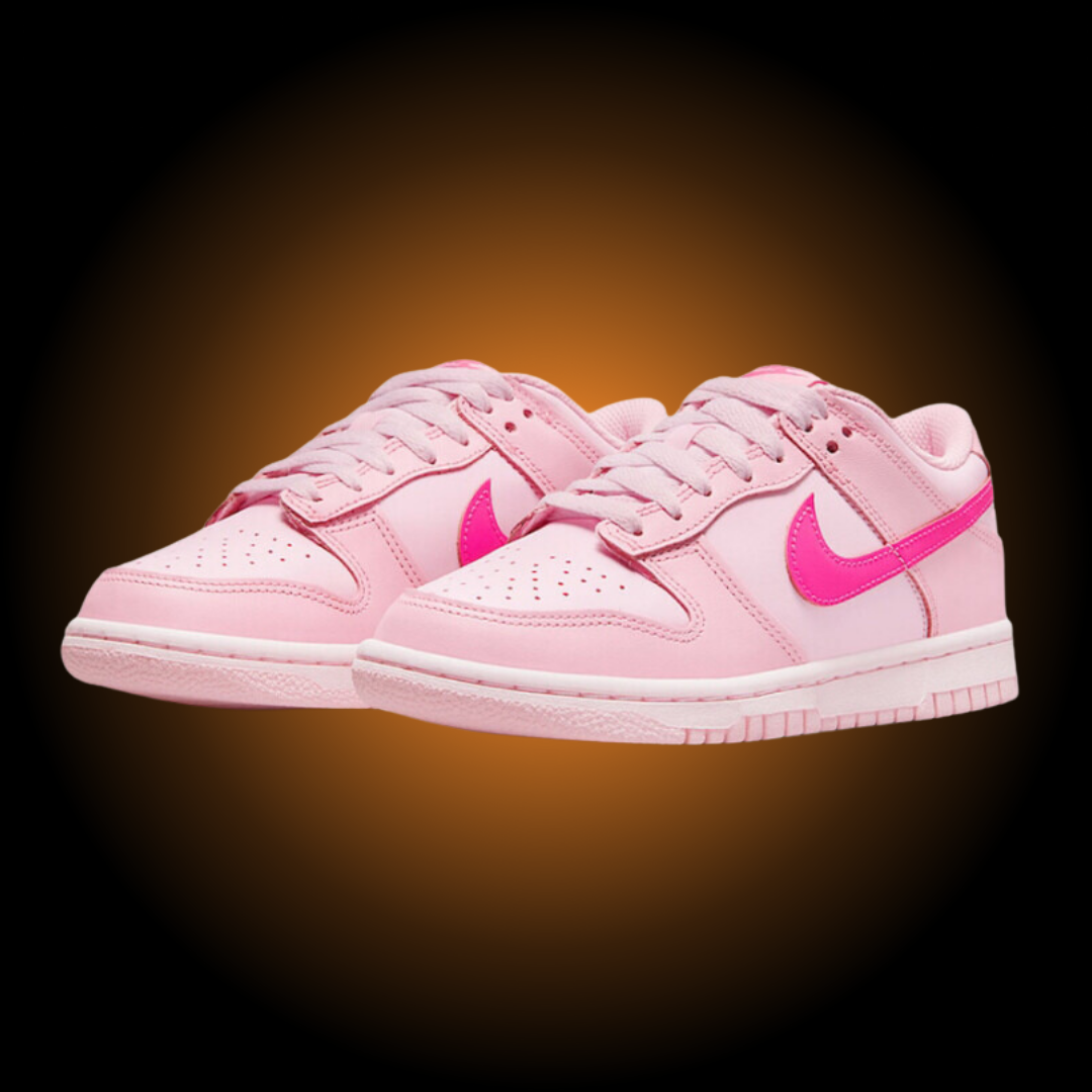 NIKE DUNK LOW TRIPLE PINK (BARBIE) | ROSA (US)