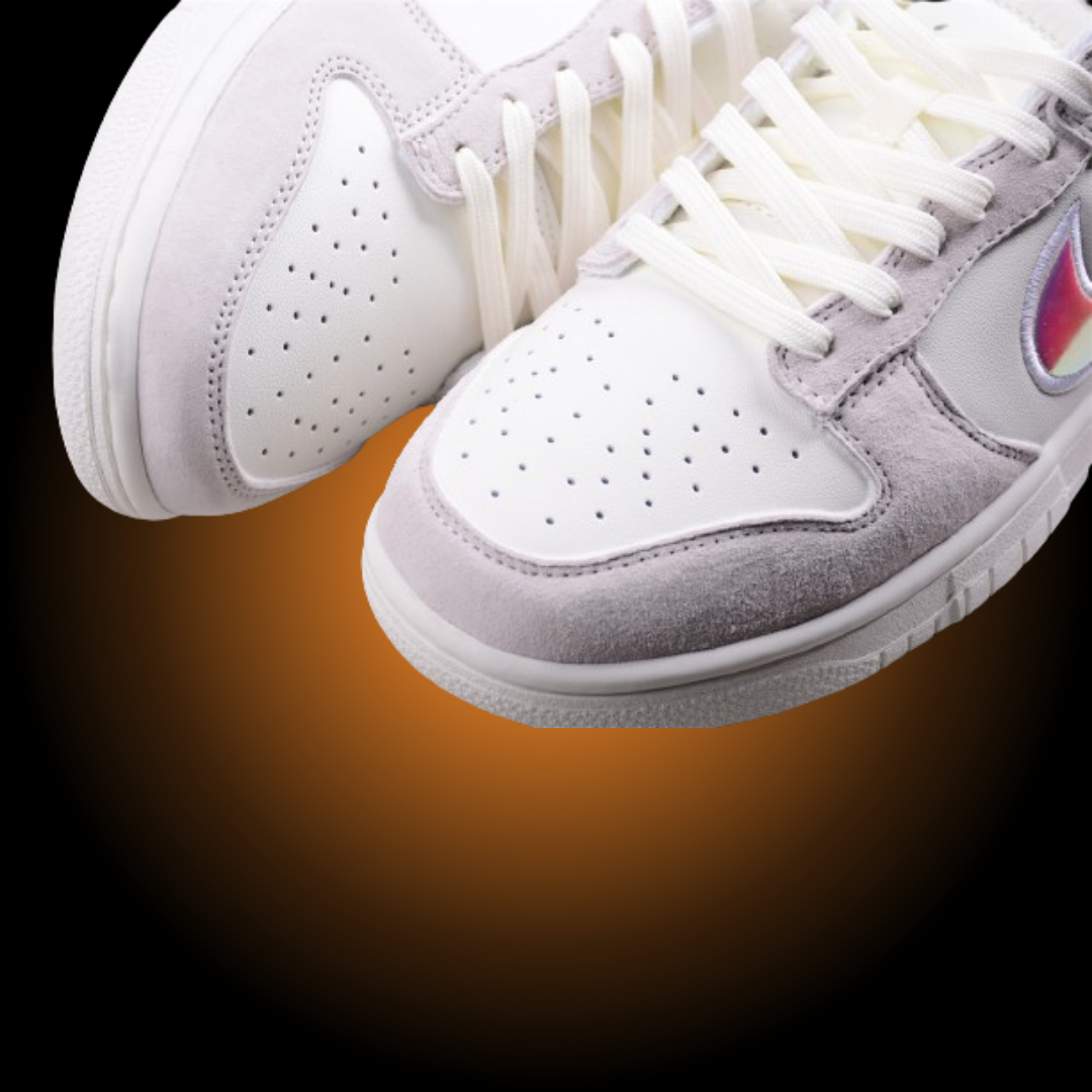 NIKE DUNK LOW SAIL IRIDESCENT SWOOSH - BEIGE BIANCO IRIDESCENTI